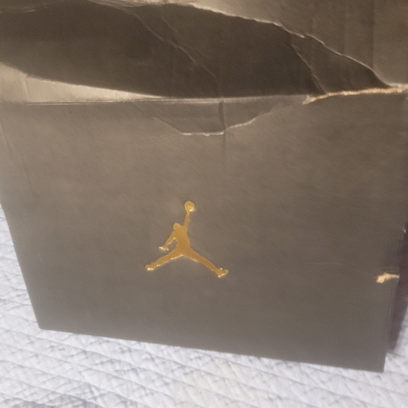 Big Boys size 6.5/women's size 8 Jordan Pro Strong 2021 black/white w/box - Picture 8 of 15